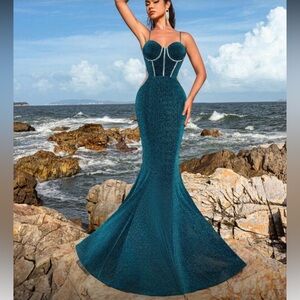Elegant Teal Evening Gown